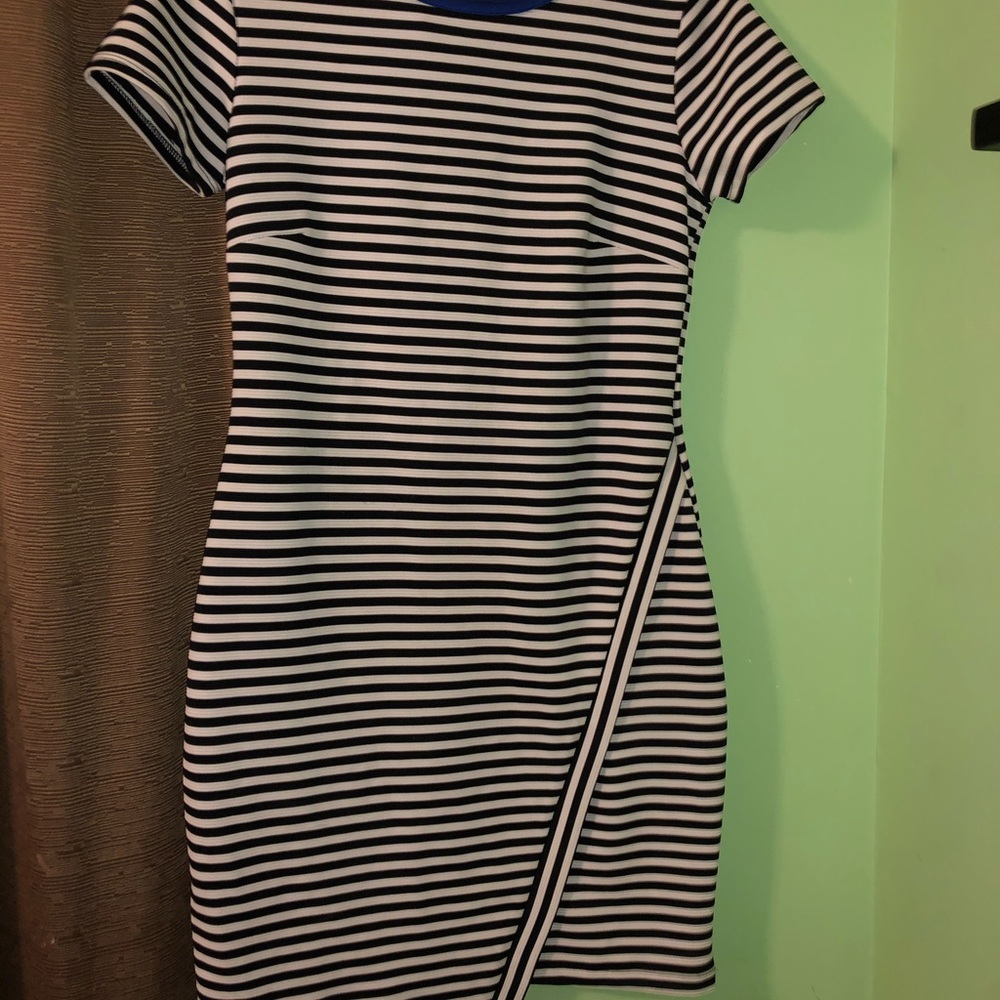 short sleeve striped dress